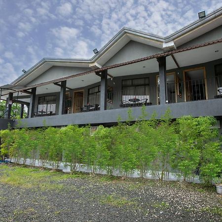 Coati Arenal Lodge La Fortuna ภายนอก รูปภาพ