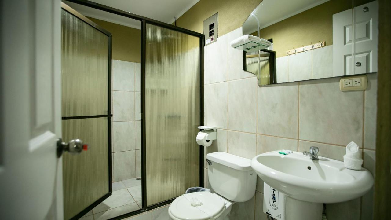 Coati Arenal Lodge La Fortuna ภายนอก รูปภาพ