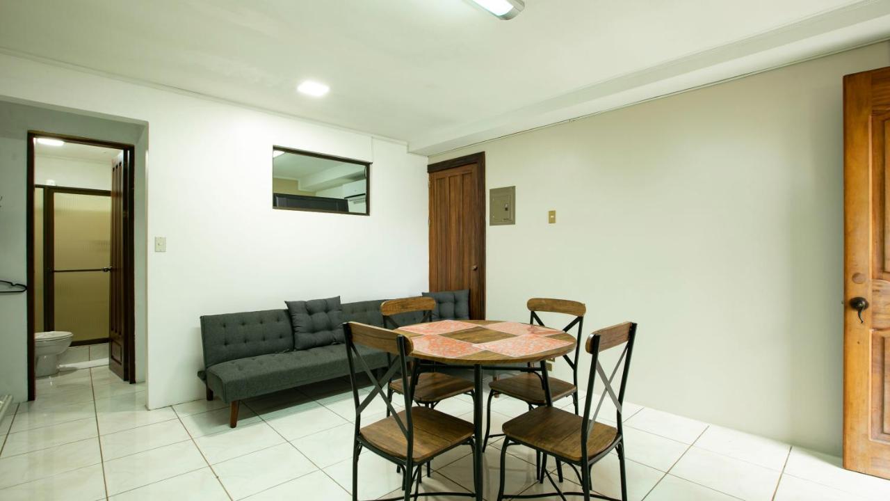 Coati Arenal Lodge La Fortuna ภายนอก รูปภาพ