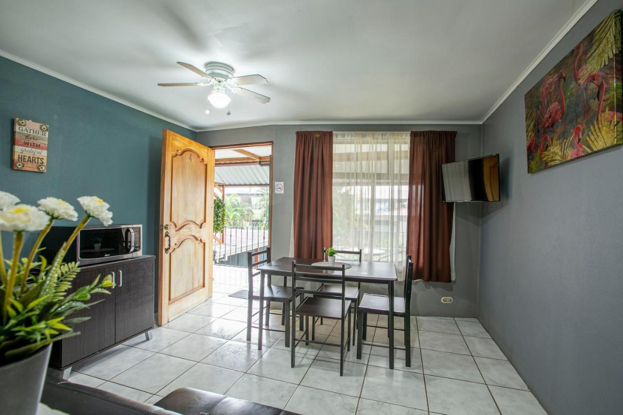 Coati Arenal Lodge La Fortuna ภายนอก รูปภาพ