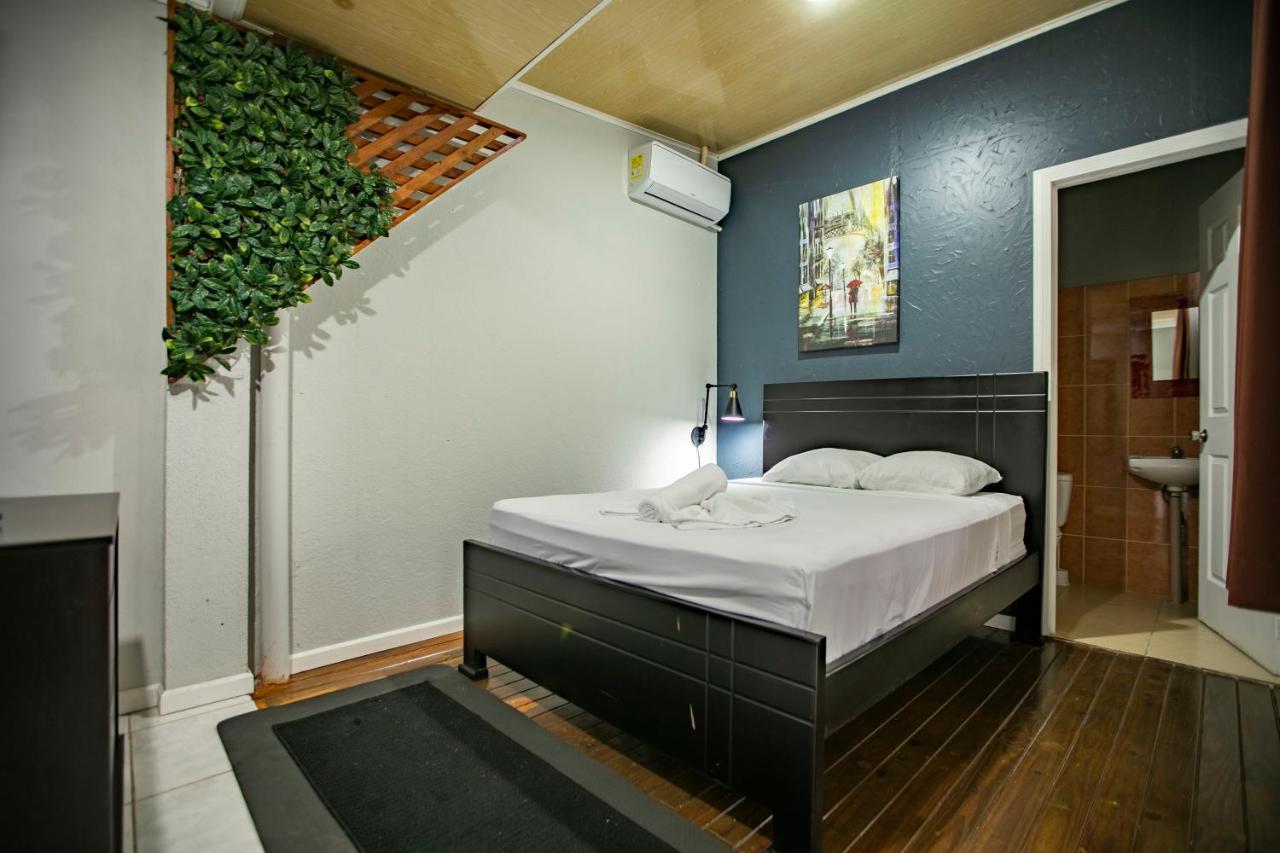 Coati Arenal Lodge La Fortuna ภายนอก รูปภาพ