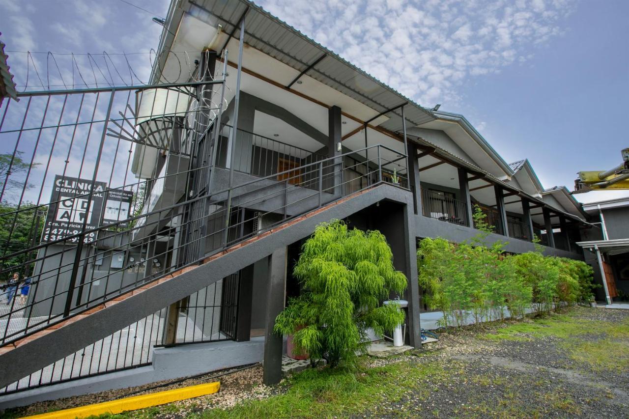 Coati Arenal Lodge La Fortuna ภายนอก รูปภาพ