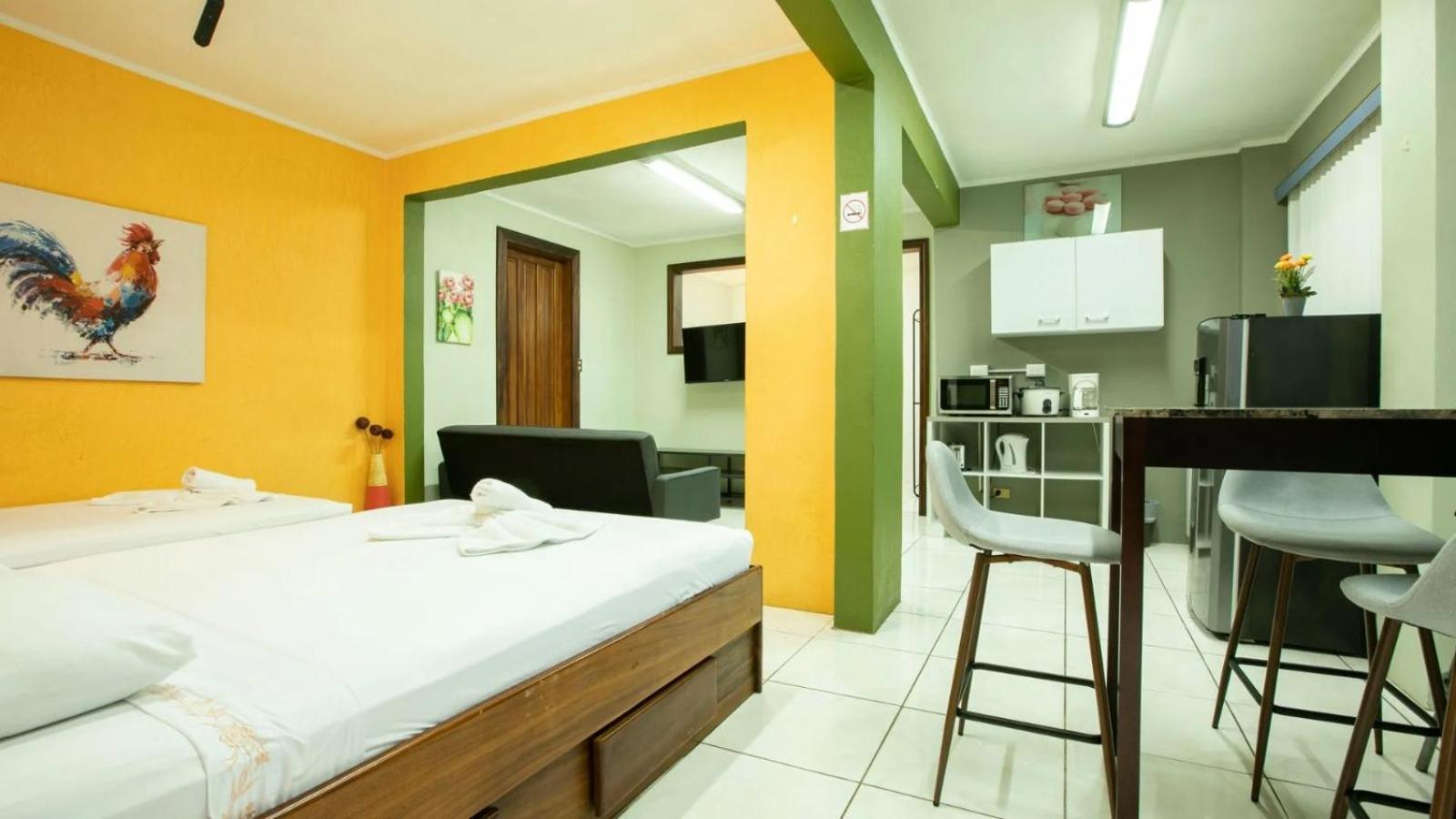 Coati Arenal Lodge La Fortuna ภายนอก รูปภาพ